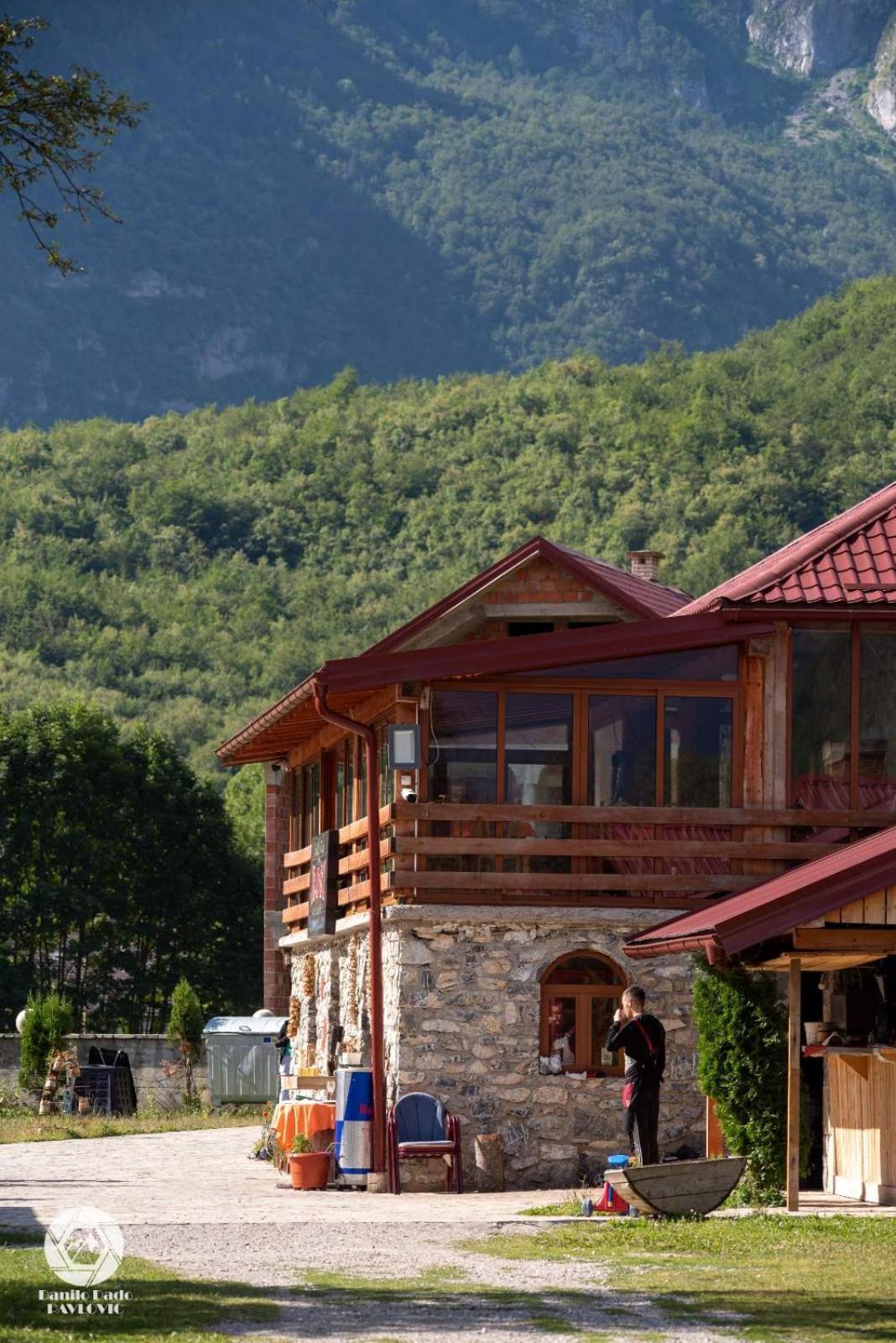 Hotel Ethno Katun Rosi Agrotourism Gusinje Exteriér fotografie