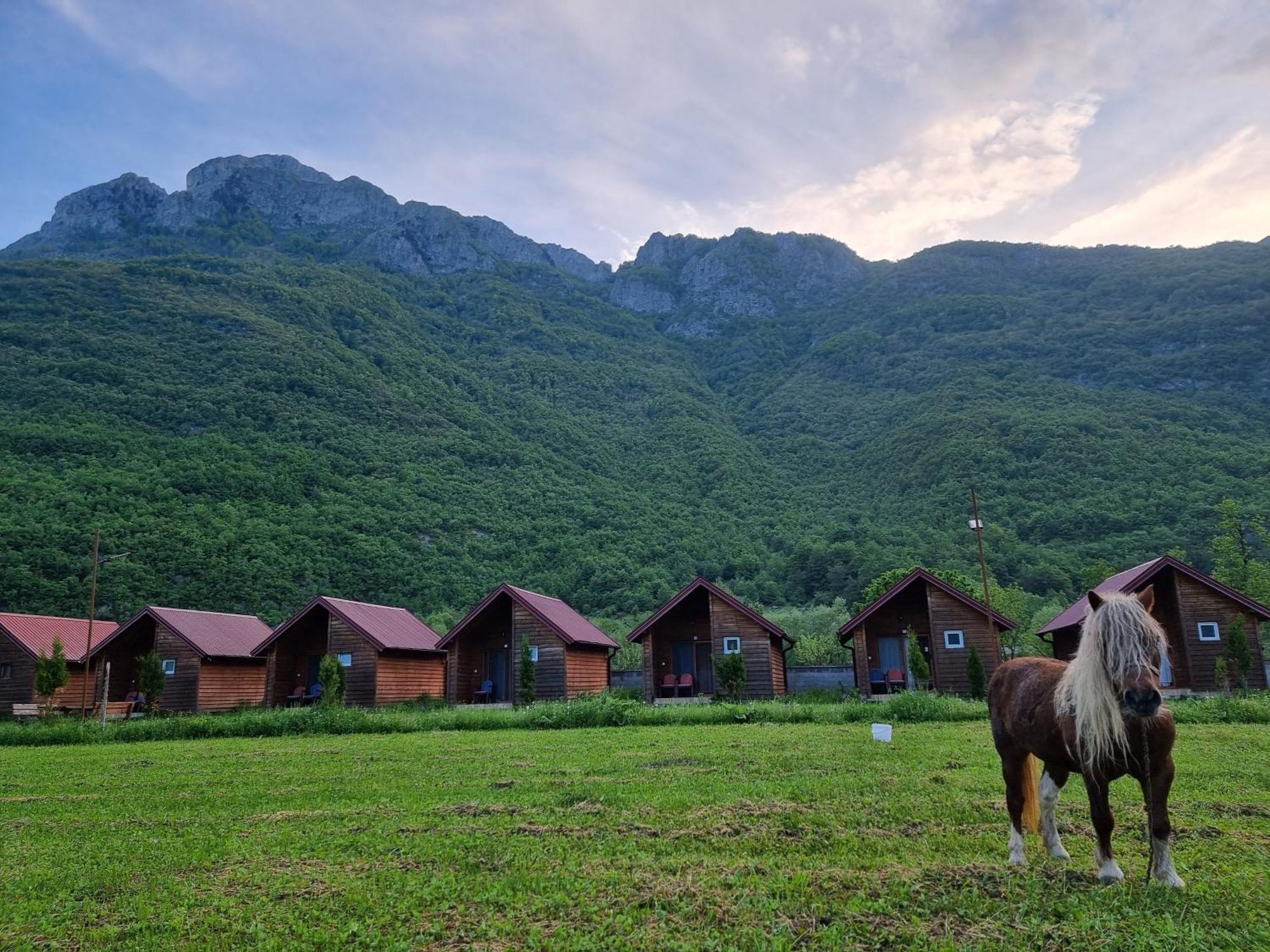 Hotel Ethno Katun Rosi Agrotourism Gusinje Exteriér fotografie